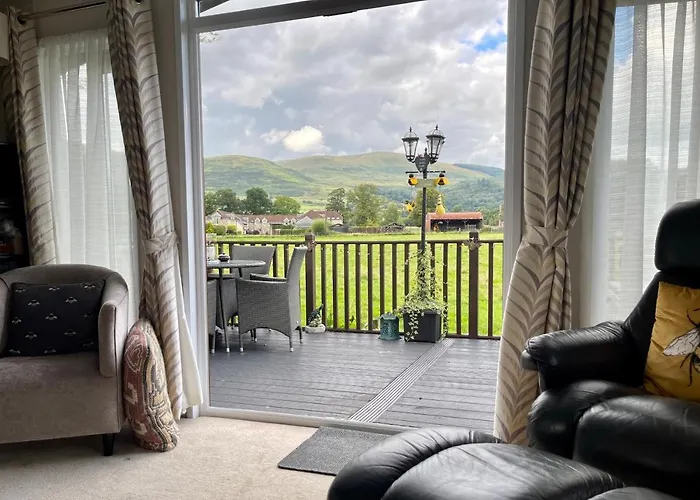Honeycomb Lodge